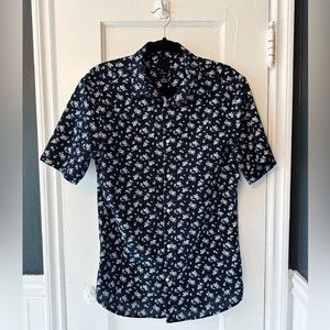 H&M Navy Floral Medium Slim-Fit Button Down